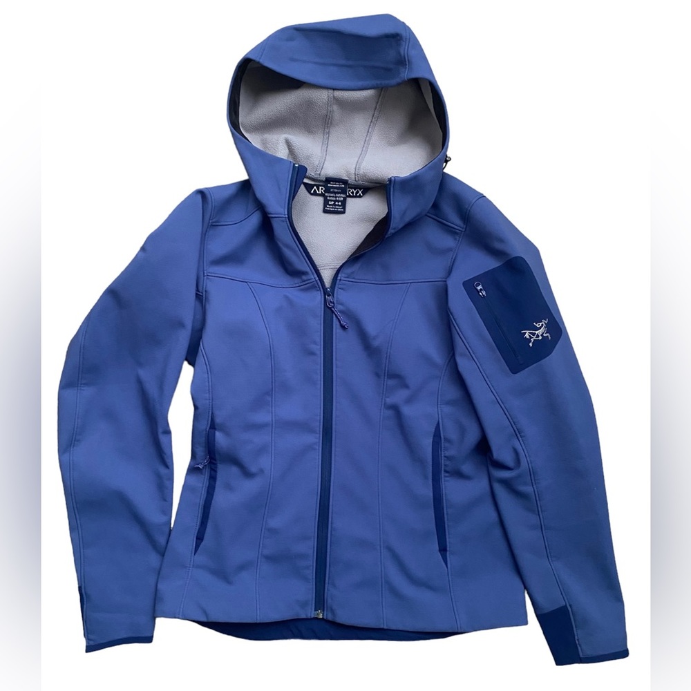 Arc’teryx hooded softshell